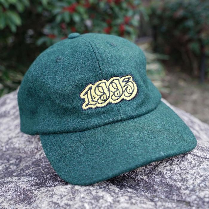 ワッペン刺繍キャップ